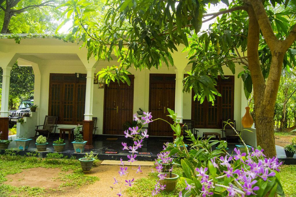 Sigiriya Flower Guest Экстерьер фото