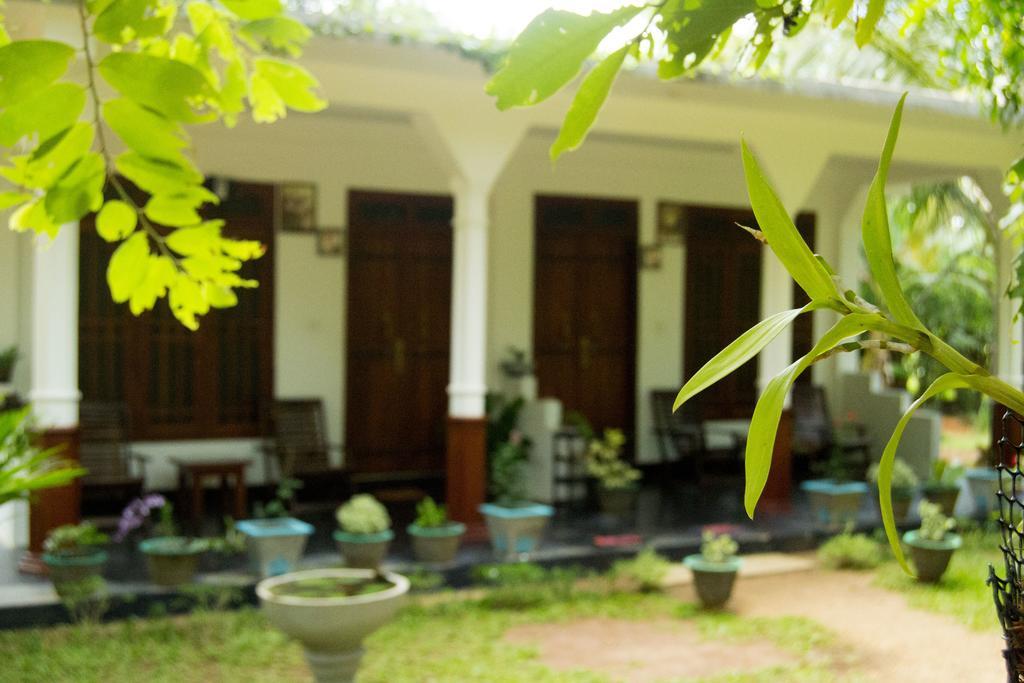 Sigiriya Flower Guest Экстерьер фото