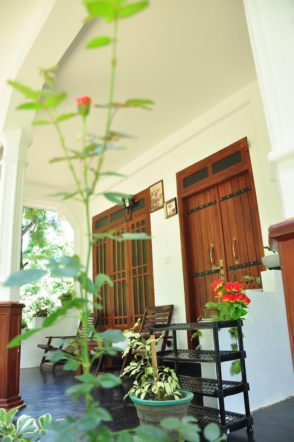 Sigiriya Flower Guest Экстерьер фото